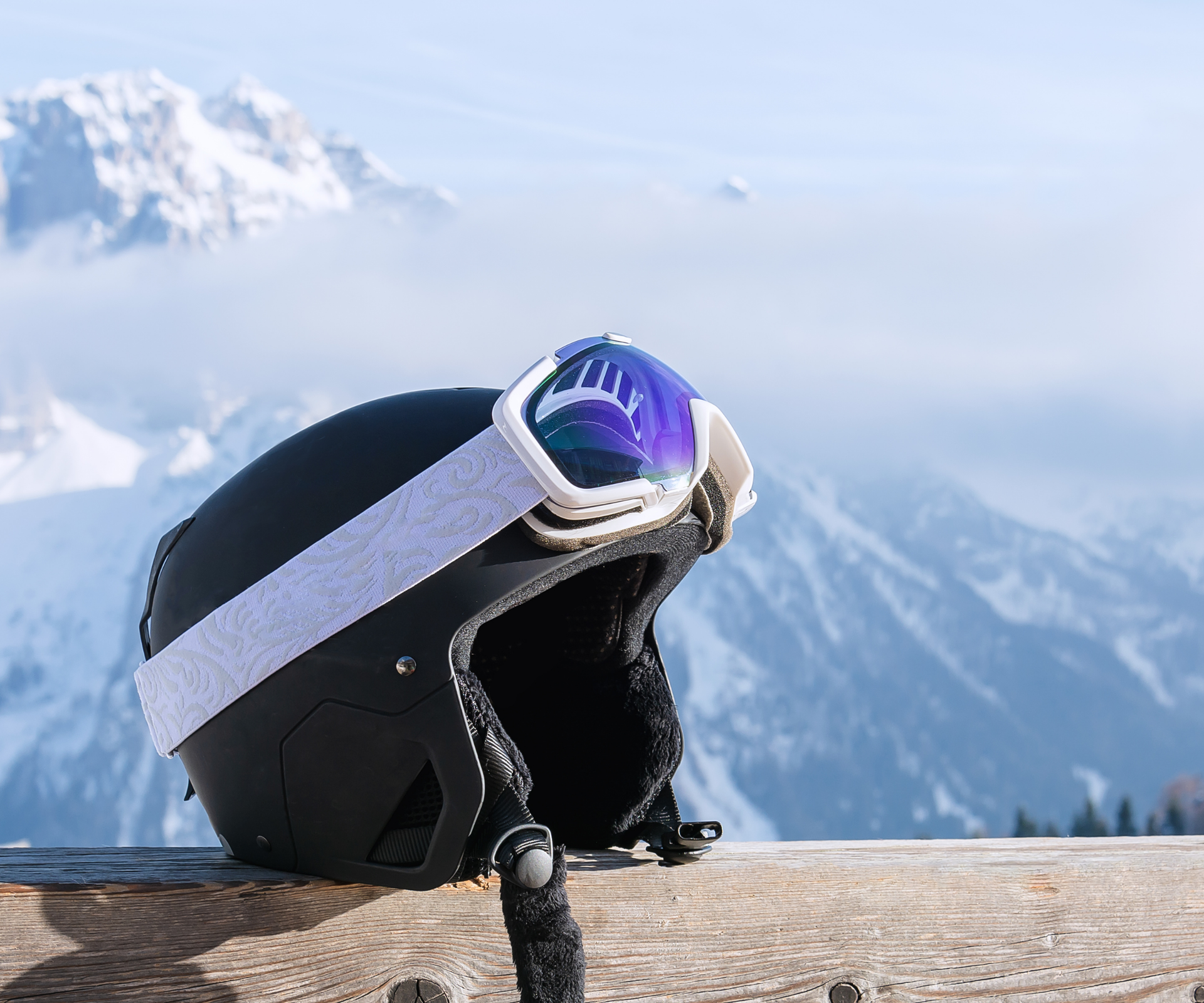 Skihelm op de piste