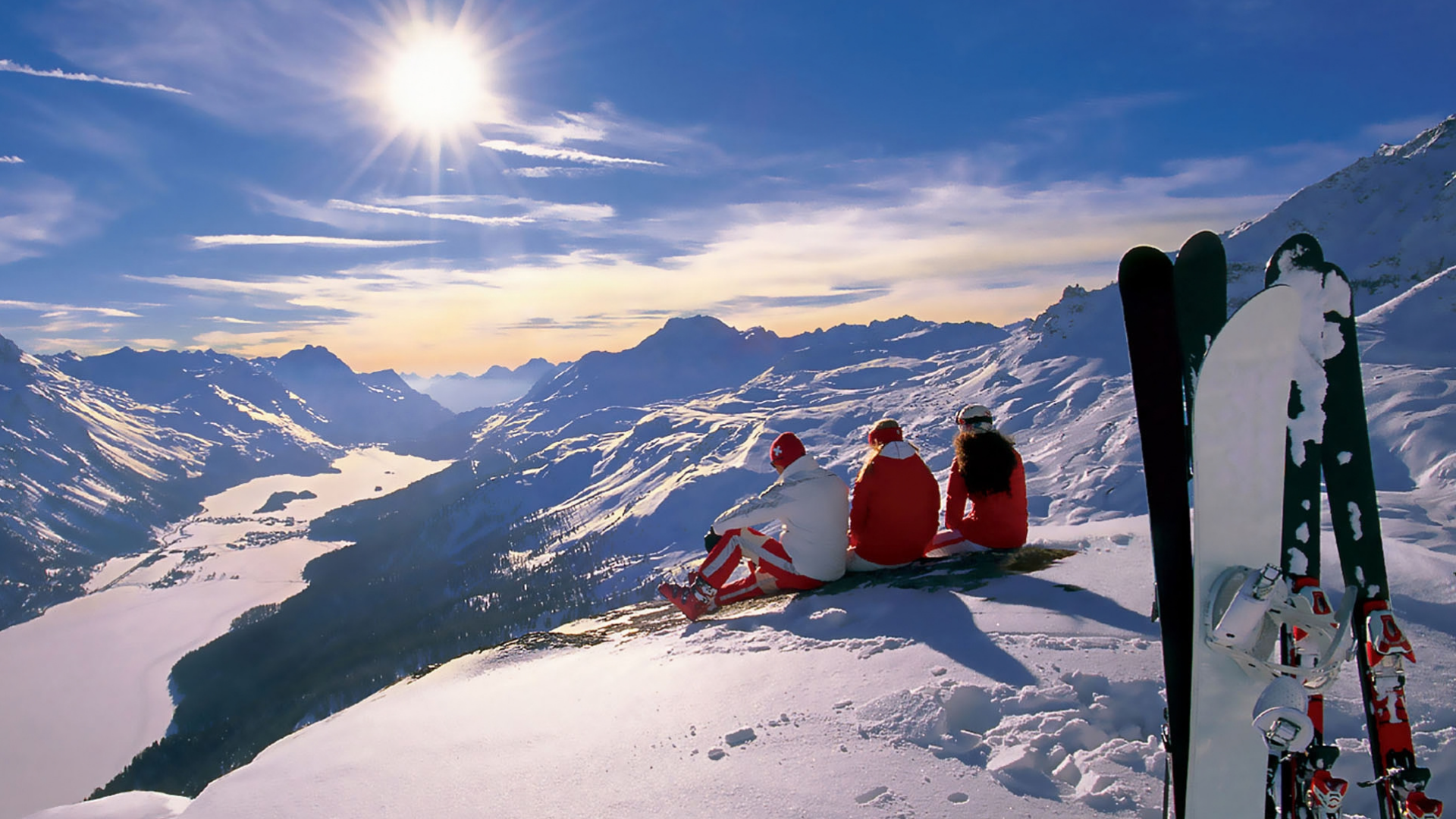 De verhuurvoorraad van ski service het oosten in de winkel
